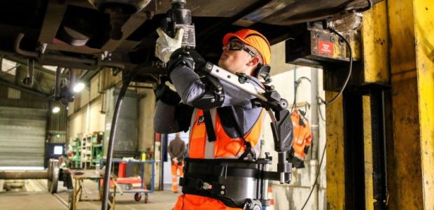 Technicentre SNCF de Saint-Pierre-des-Corps – Diminuer les accidents de travail grâce à un exosquelette