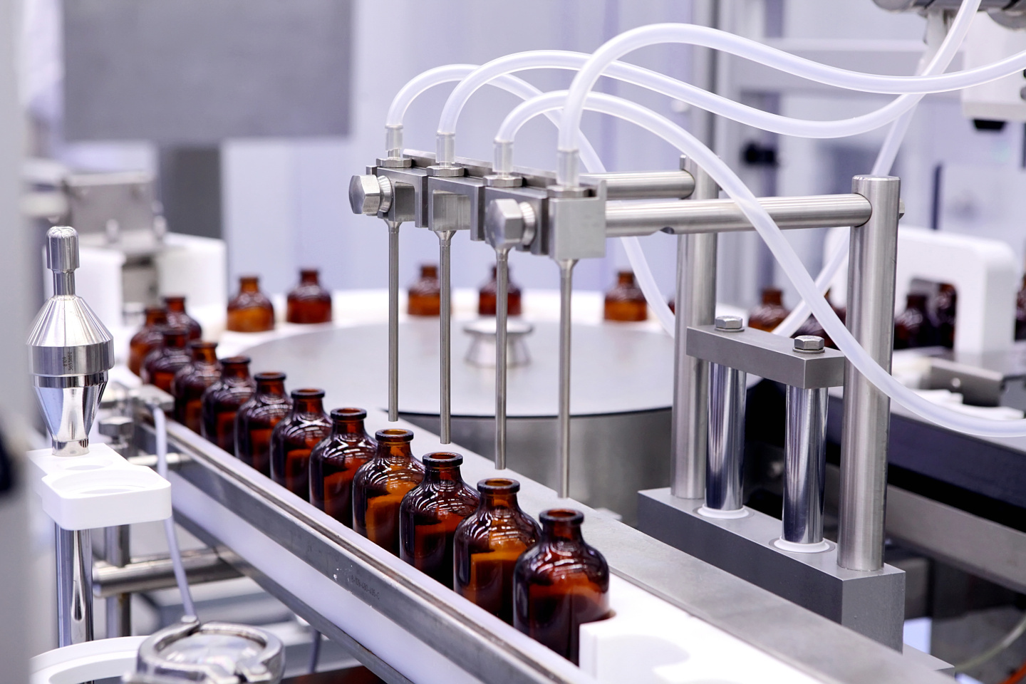 Fabrication d’unités de production pharmaceutique – Quel prestataire choisir ?
